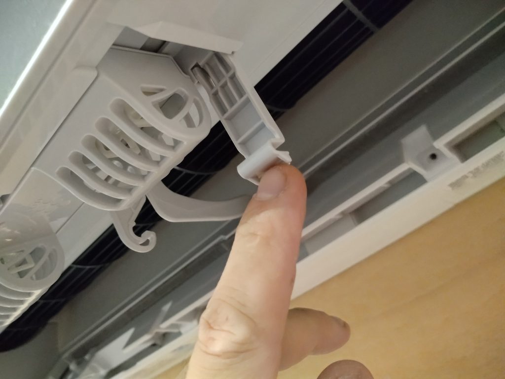 エアコンクリーニング　お掃除機能付き　プラズマクラスター